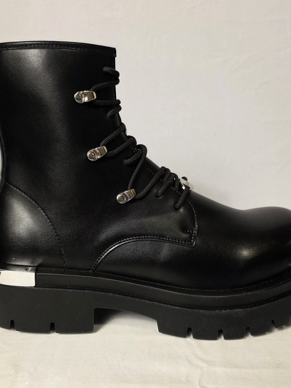 Men's Black Combat Biker Boot With Chrome Accent Size 11 Unbranded - Picture 13 of 16